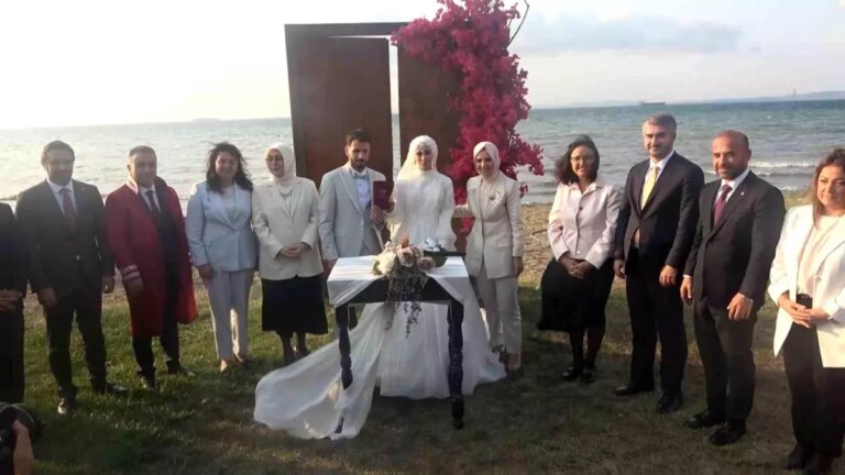 bakan goktas yalovada nikah sahitligi yapti x25xzl4m