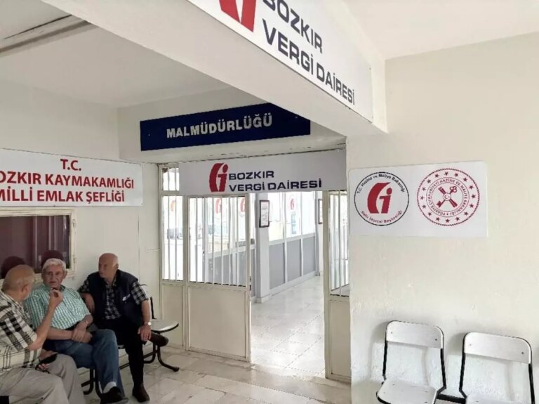 bozkirda vergi dairesi mudurlugu kuruldu FkkayaJL