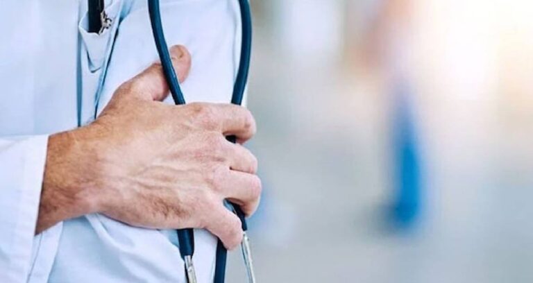 bakan memisoglu 17 bin saglik calisani daha alinacak IGF7zZvv