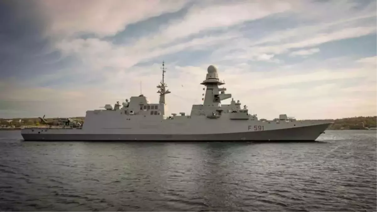 guney kore siniri gecen kuzeyin gemisine uyari atesi acti wVJcw77l