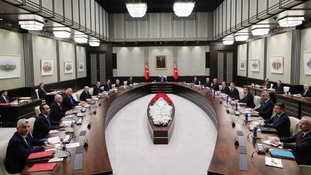 kabine bugun toplaniyor iste masadaki konular ZpOHxDvQ