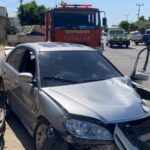 kontrolden cikan otomobil trafoya carpti mahallede elektrikler kesildi JAtSJFu9