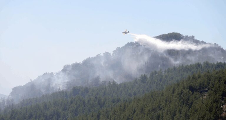 mugla ve antalyadaki orman yanginlari kontrol altina alindi W5FEtZPa