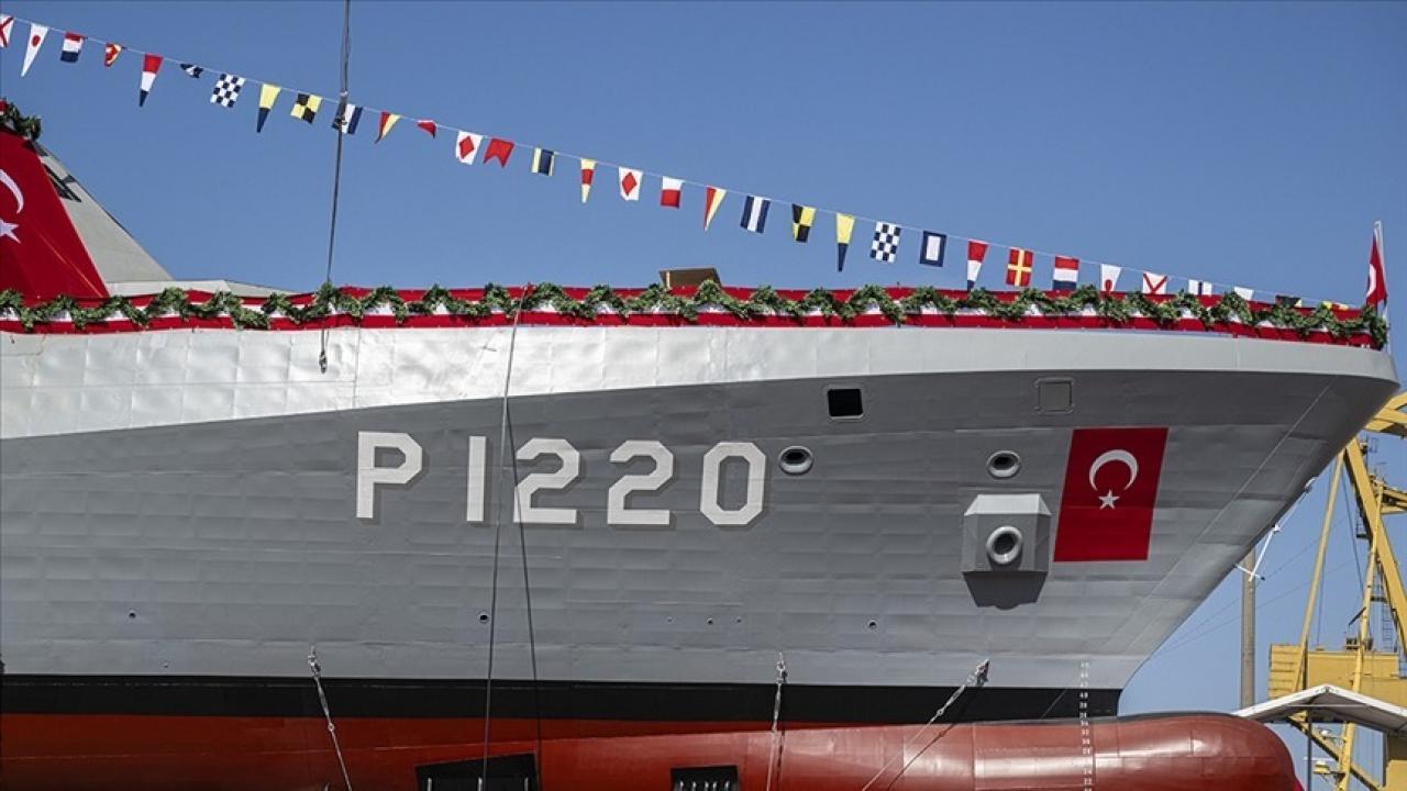 turkiyeden-tarihi-ihracat-nato-uyesine-ilk-kez-savas-gemisi-satildi-4cmVOuBc.jpg